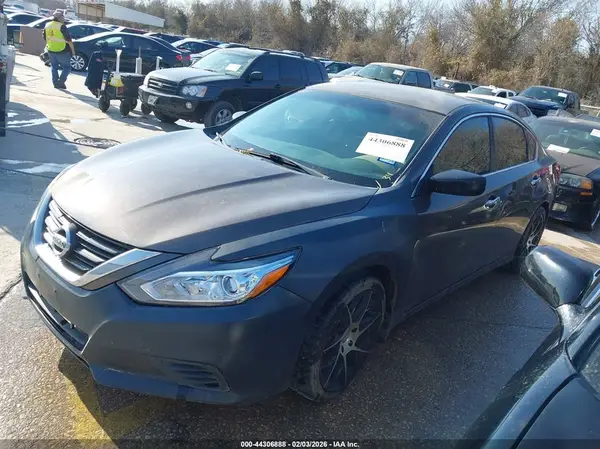 1N4AL3AP5GC223495 2016 NISSAN ALTIMA - Image 2