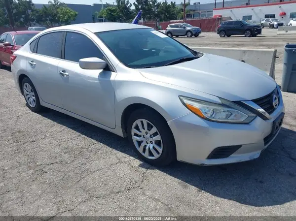 1N4AL3AP5GC224484 2016 NISSAN ALTIMA - Image 1