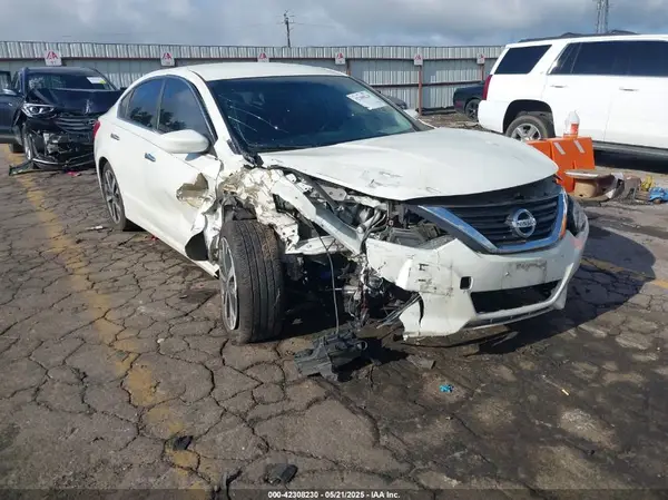 1N4AL3AP5GC229961 2016 NISSAN ALTIMA - Image 1