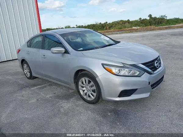1N4AL3AP5GC234674 2016 NISSAN ALTIMA - Image 1