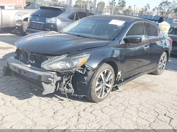 1N4AL3AP5GC240572 2016 NISSAN ALTIMA - Image 2