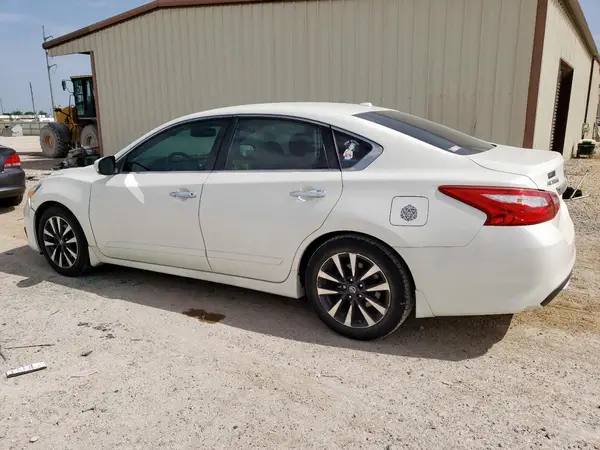 1N4AL3AP5GC243827 2016 NISSAN ALTIMA - Image 2