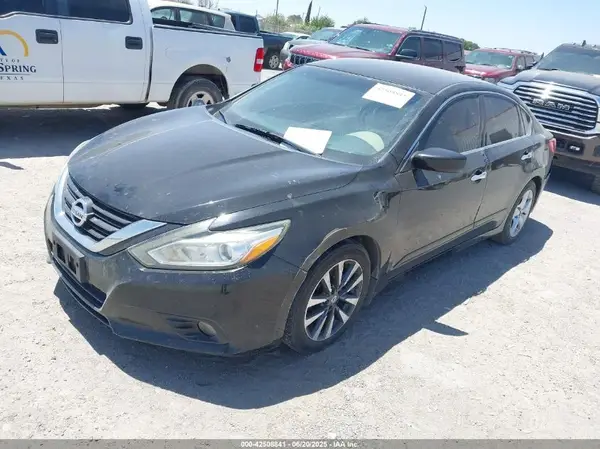 1N4AL3AP5GC245142 2016 NISSAN ALTIMA - Image 2