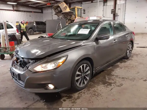 1N4AL3AP5GC245285 2016 NISSAN ALTIMA - Image 2