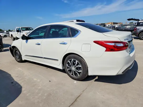 1N4AL3AP5GC245772 2016 NISSAN ALTIMA - Image 2