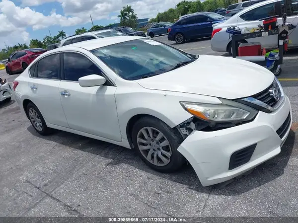 1N4AL3AP5GC248042 2016 NISSAN ALTIMA - Image 1