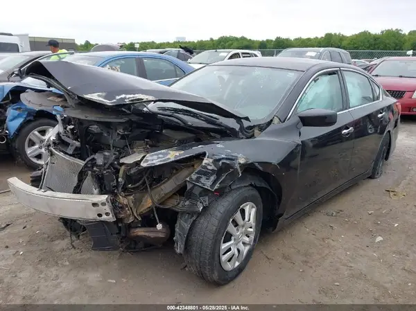 1N4AL3AP5GC249384 2016 NISSAN ALTIMA - Image 2