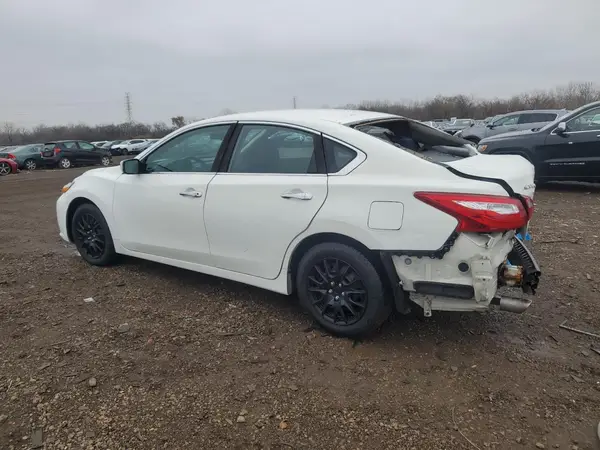 1N4AL3AP5GC251670 2016 NISSAN ALTIMA - Image 2
