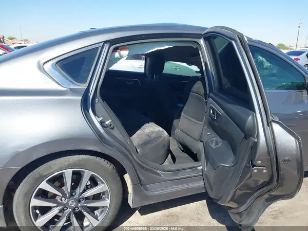 1N4AL3AP5GC261700 2016 NISSAN ALTIMA - Image 8