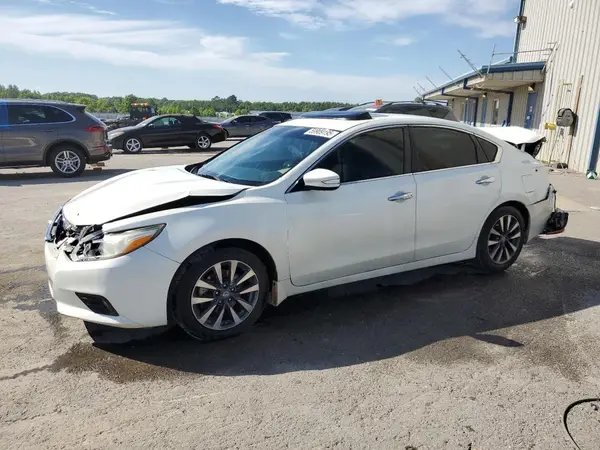 1N4AL3AP5GC263754 2016 NISSAN ALTIMA - Image 1