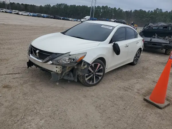 1N4AL3AP5GC263821 2016 NISSAN ALTIMA - Image 1