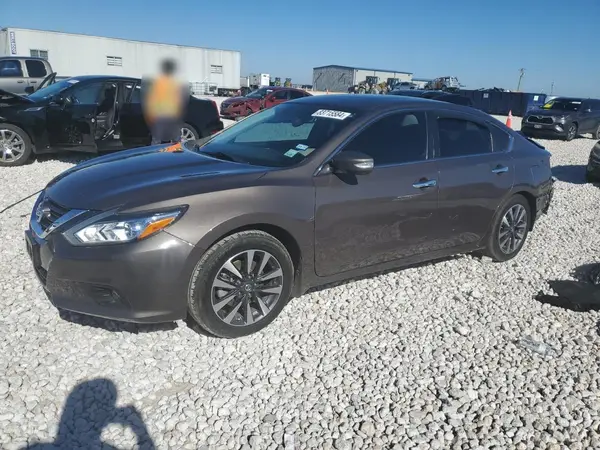 1N4AL3AP5GC265634 2016 NISSAN ALTIMA - Image 1