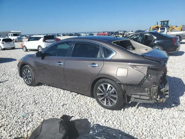 1N4AL3AP5GC265634 2016 NISSAN ALTIMA - Image 2