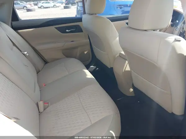 1N4AL3AP5GC270588 2016 NISSAN ALTIMA - Image 8