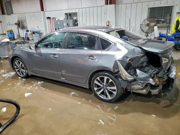 1N4AL3AP5GC279405 2016 NISSAN ALTIMA - Image 2