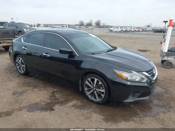 1N4AL3AP5GC281235 2016 NISSAN ALTIMA - Image 1