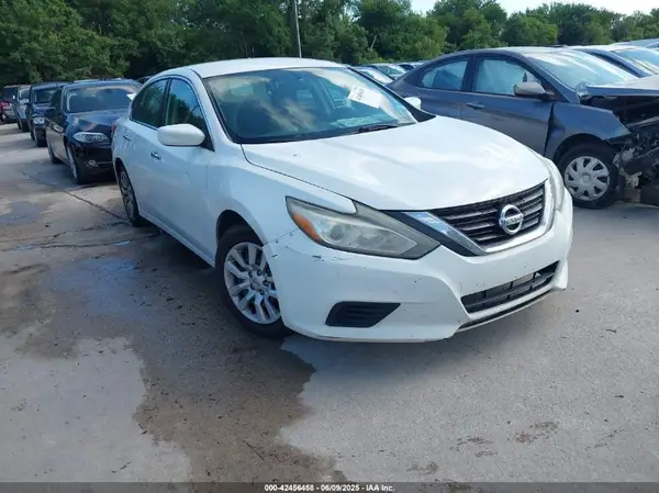 1N4AL3AP5GN305425 2016 NISSAN ALTIMA - Image 1