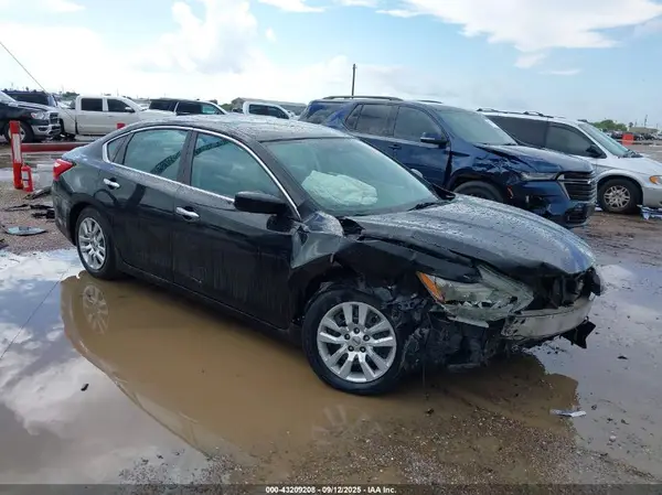 1N4AL3AP5GN309409 2016 NISSAN ALTIMA - Image 1