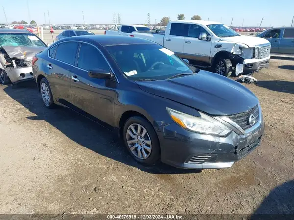1N4AL3AP5GN320796 2016 NISSAN ALTIMA - Image 1