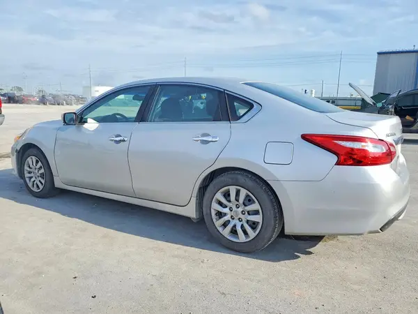 1N4AL3AP5GN326131 2016 NISSAN ALTIMA - Image 2