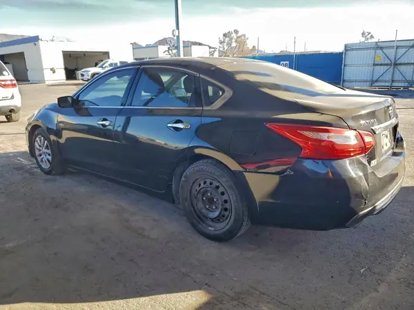 1N4AL3AP5GN352678 2016 NISSAN ALTIMA - Image 2