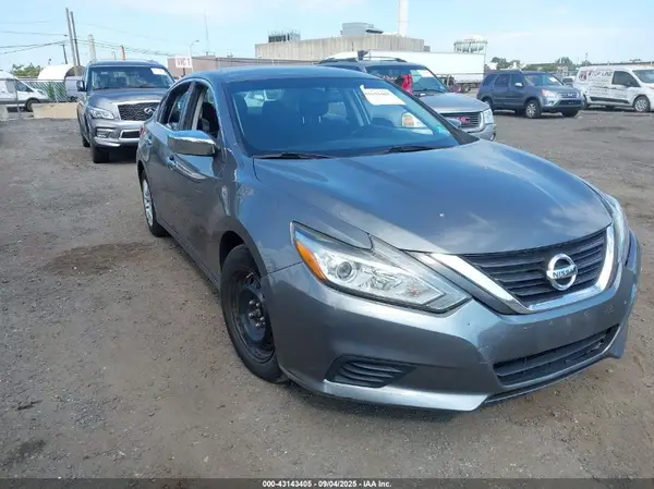 1N4AL3AP5GN365558 2016 NISSAN ALTIMA - Image 1