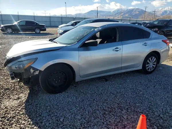 1N4AL3AP5GN377760 2016 NISSAN ALTIMA - Image 1