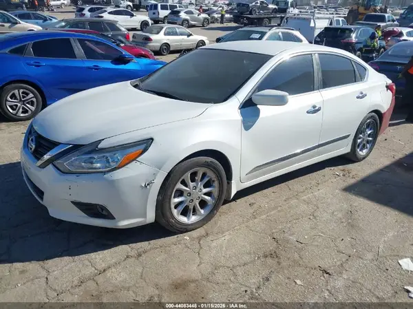 1N4AL3AP5GN389925 2016 NISSAN ALTIMA - Image 2