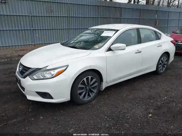 1N4AL3AP5HC108848 2017 NISSAN ALTIMA - Image 2