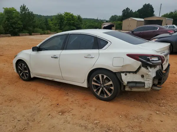 1N4AL3AP5HC109658 2017 NISSAN ALTIMA - Image 2