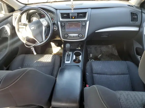 1N4AL3AP5HC109966 2017 NISSAN ALTIMA - Image 8