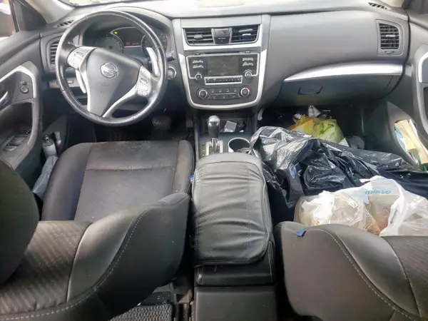 1N4AL3AP5HC111670 2017 NISSAN ALTIMA - Image 8