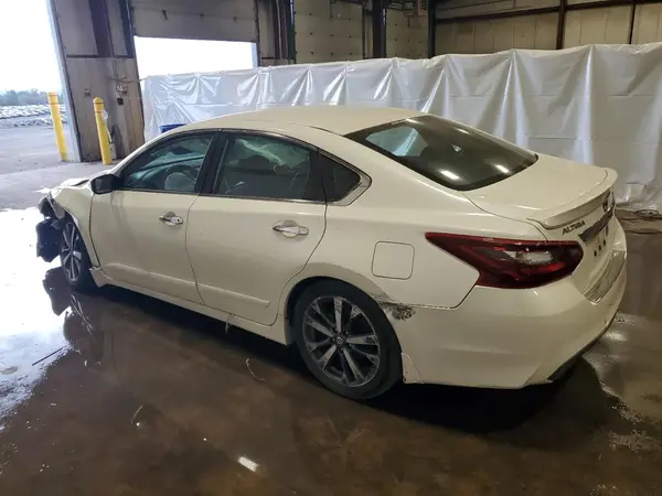 1N4AL3AP5HC113368 2017 NISSAN ALTIMA - Image 2