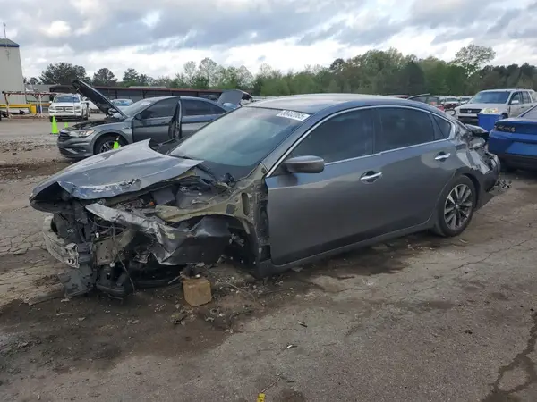 1N4AL3AP5HC114083 2017 NISSAN ALTIMA - Image 1