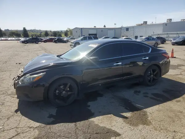 1N4AL3AP5HC115685 2017 NISSAN ALTIMA - Image 1
