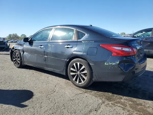1N4AL3AP5HC119879 2017 NISSAN ALTIMA - Image 2