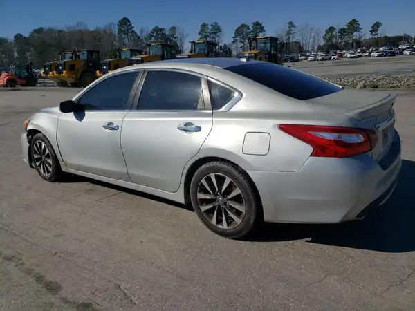1N4AL3AP5HC122085 2017 NISSAN ALTIMA - Image 2