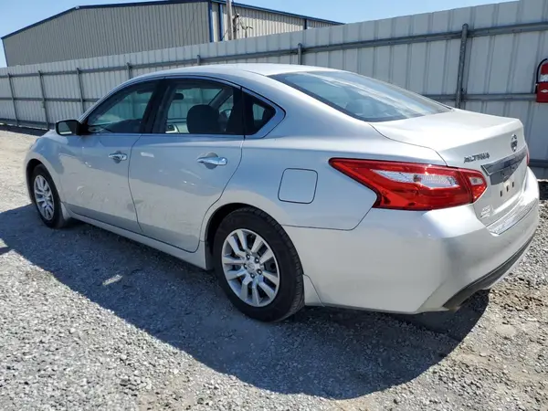 1N4AL3AP5HC124824 2017 NISSAN ALTIMA - Image 2