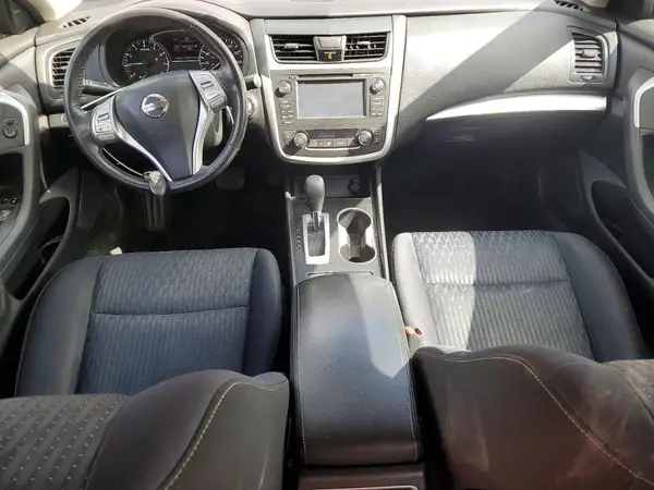 1N4AL3AP5HC125374 2017 NISSAN ALTIMA - Image 8