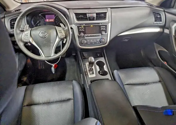 1N4AL3AP5HC125780 2017 NISSAN ALTIMA - Image 8
