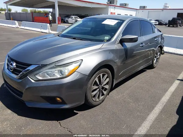 1N4AL3AP5HC125858 2017 NISSAN ALTIMA - Image 2