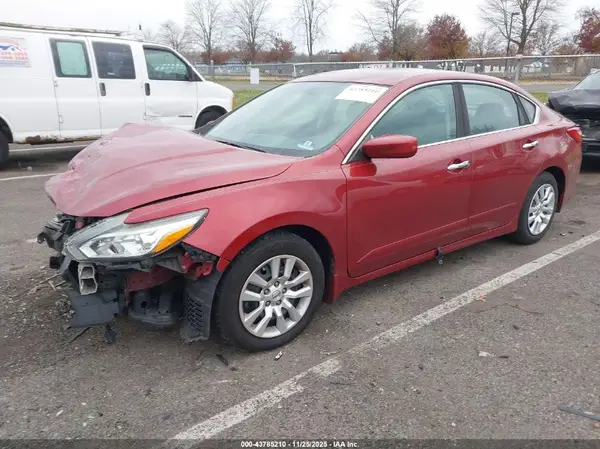 1N4AL3AP5HC129960 2017 NISSAN ALTIMA - Image 2