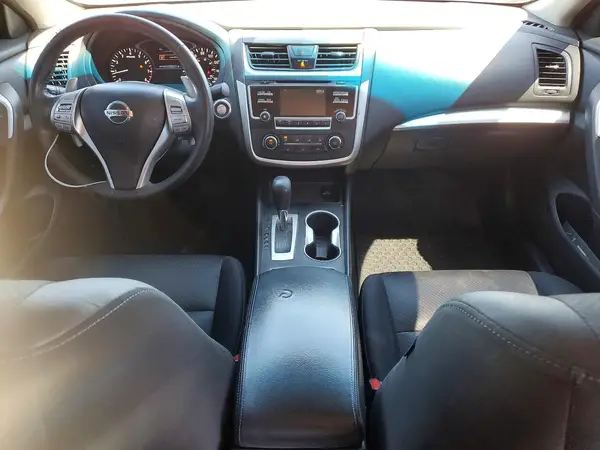 1N4AL3AP5HC132163 2017 NISSAN ALTIMA - Image 8