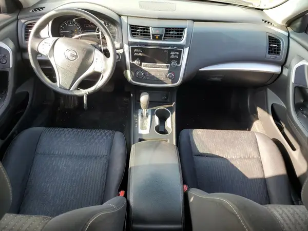 1N4AL3AP5HC132406 2017 NISSAN ALTIMA - Image 8