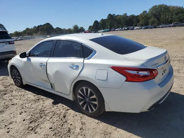 1N4AL3AP5HC133426 2017 NISSAN ALTIMA - Image 2