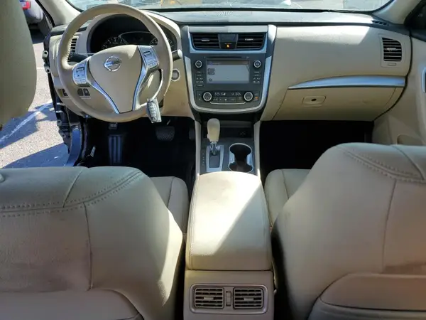 1N4AL3AP5HC133913 2017 NISSAN ALTIMA - Image 8