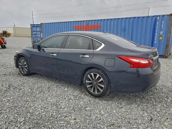1N4AL3AP5HC135483 2017 NISSAN ALTIMA - Image 2