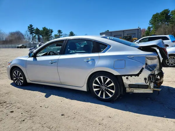 1N4AL3AP5HC137993 2017 NISSAN ALTIMA - Image 2