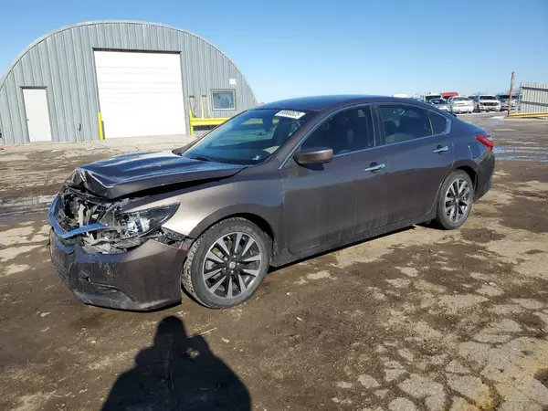 1N4AL3AP5HC138559 2017 NISSAN ALTIMA - Image 1
