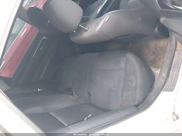 1N4AL3AP5HC142045 2017 NISSAN ALTIMA - Image 8